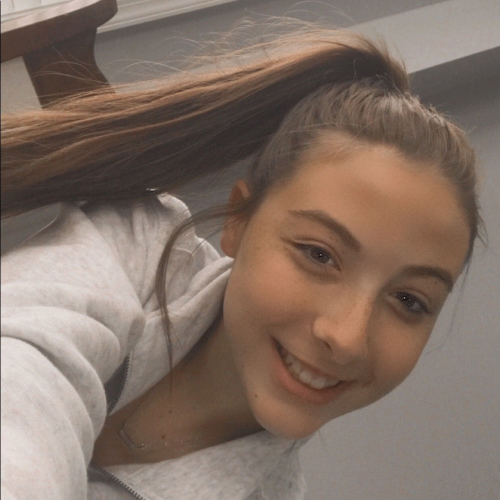 Meet your Posher, Victoria